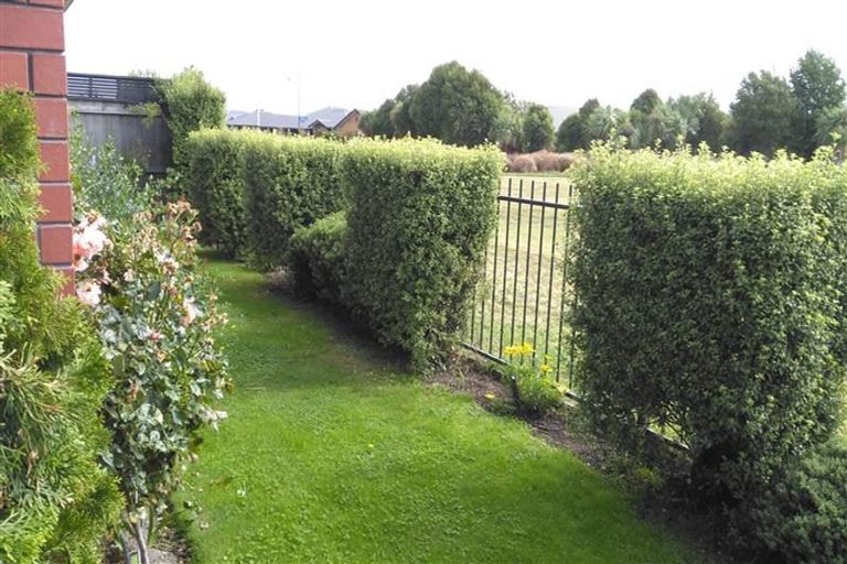 Photo of property in 22a Date Crescent, Aidanfield, Christchurch, 8025