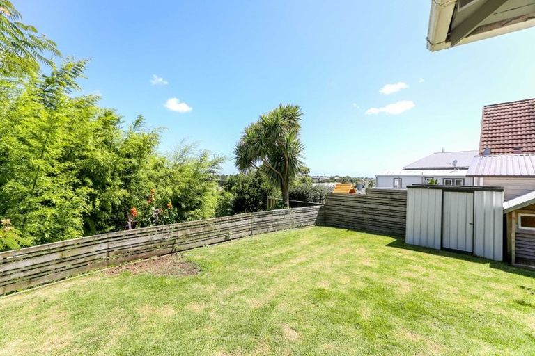 Photo of property in 222 Frankley Road, Frankleigh Park, New Plymouth, 4310