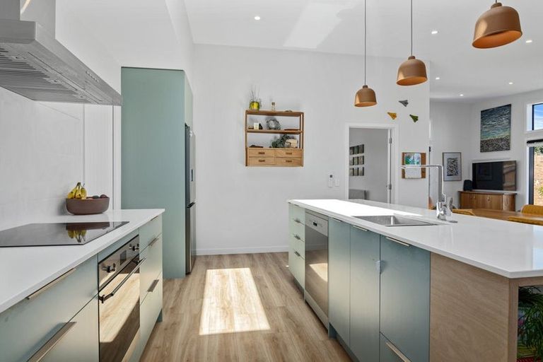 Photo of property in 23 Hill Tops Way, Stoke, Nelson, 7011