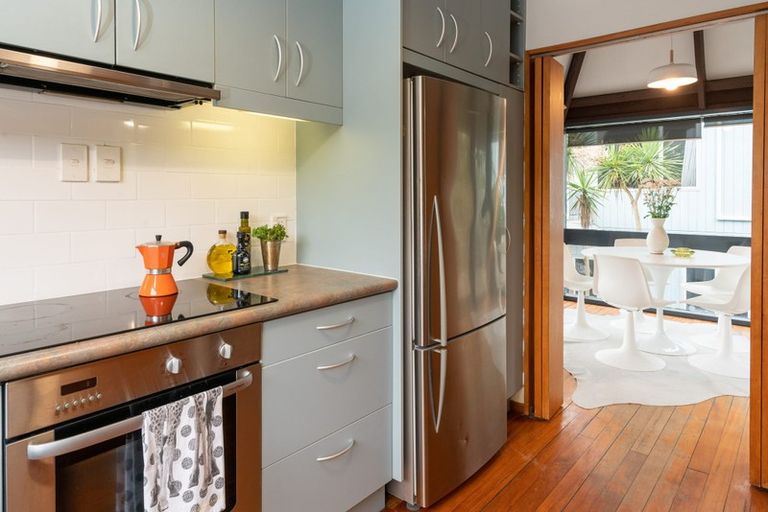 Photo of property in 62 The Parade, Paekakariki, 5034