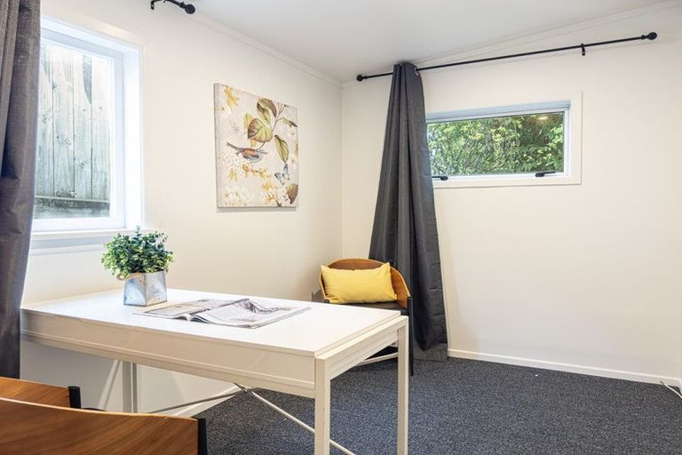 Photo of property in 3 Hogan Street, Pukekohe, 2120