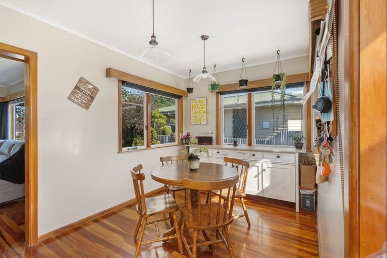 Photo of property in 56 James Foley Avenue, Pirimai, Napier, 4112