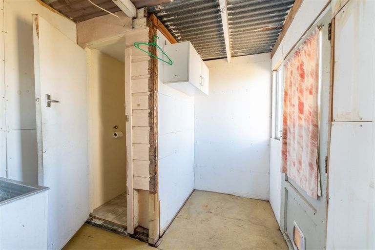 Photo of property in 15 Lynn Street, Oamaru North, Oamaru, 9400