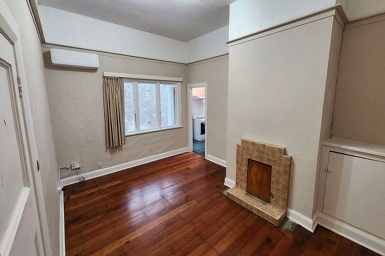 Photo of property in 21 Central Terrace, Kelburn, Wellington, 6012