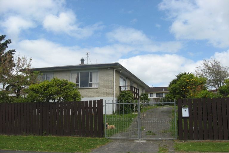 Photo of property in 4 Dorendia Place, Clendon Park, Auckland, 2103