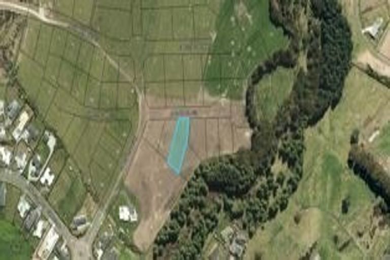 Photo of property in 6 Karaka Place, Kinloch, Taupo, 3377