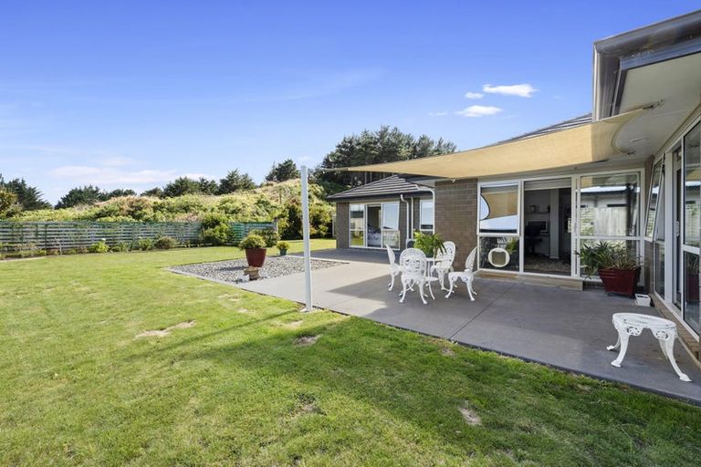 Photo of property in 7 Ryder Drive, Waiwhakaiho, New Plymouth, 4312