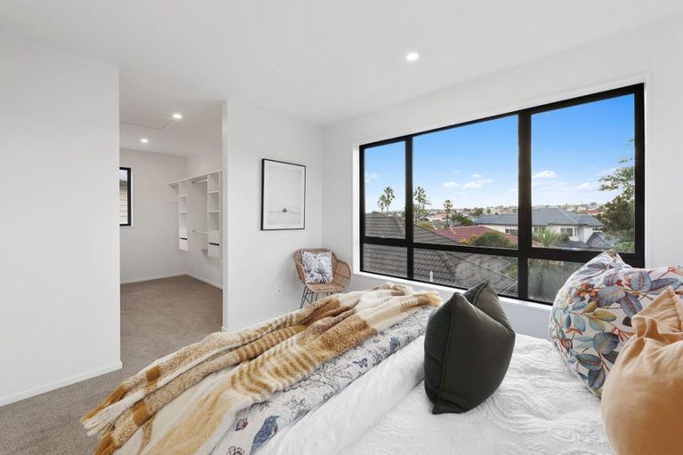 Photo of property in 4 Auden Close, Somerville, Auckland, 2014