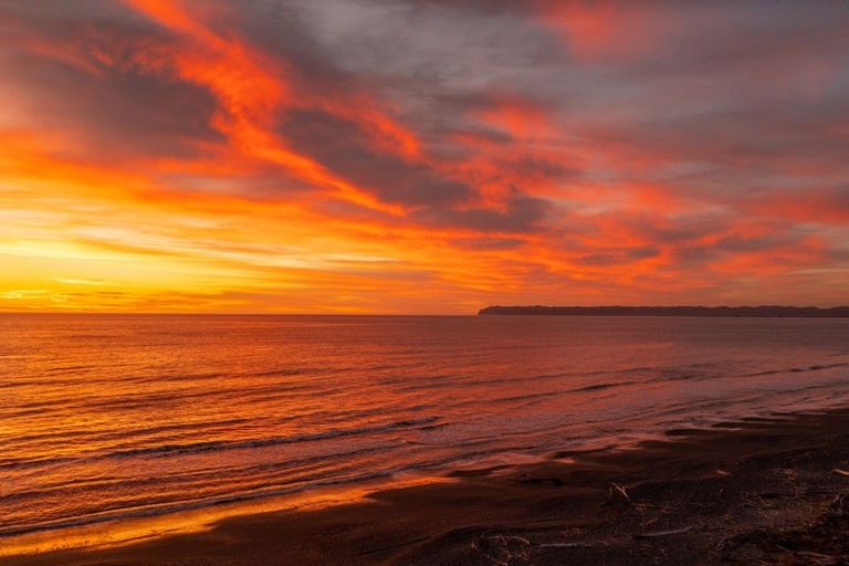 Photo of property in 120 Rarangi Beach Road, Rarangi, Blenheim, 7273