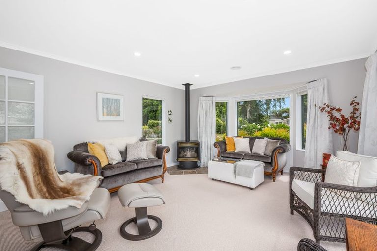 Photo of property in 6 Horopito Road, Waikanae, 5036
