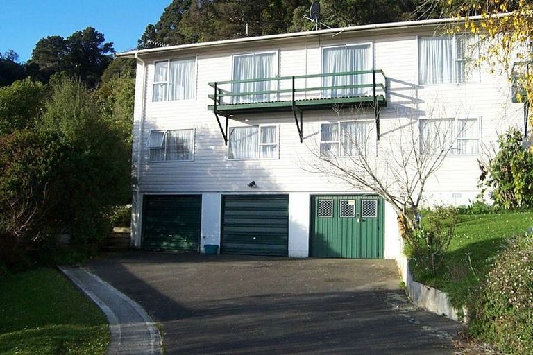 Photo of property in 25c Woodvale Grove, Fairfield, Lower Hutt, 5011