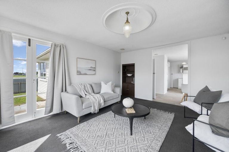 Photo of property in 256a Kennedy Road, Onekawa, Napier, 4110