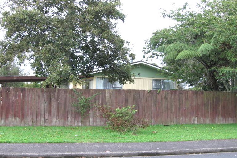 Photo of property in 50 Tabitha Crescent, Henderson, Auckland, 0612