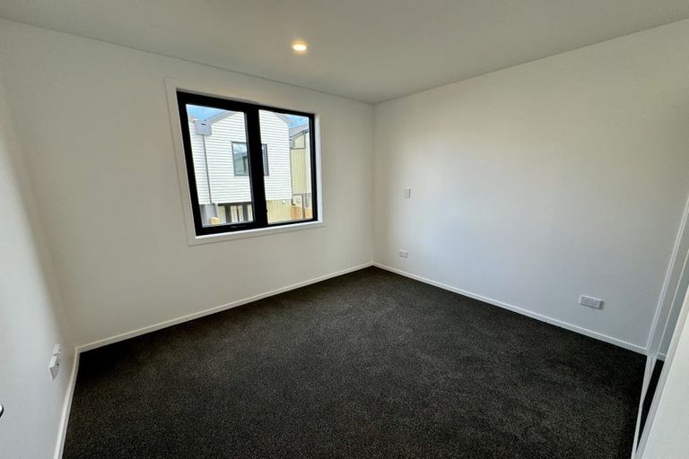 Photo of property in 35 Te Puketoka Lane, Mangere, Auckland, 2022