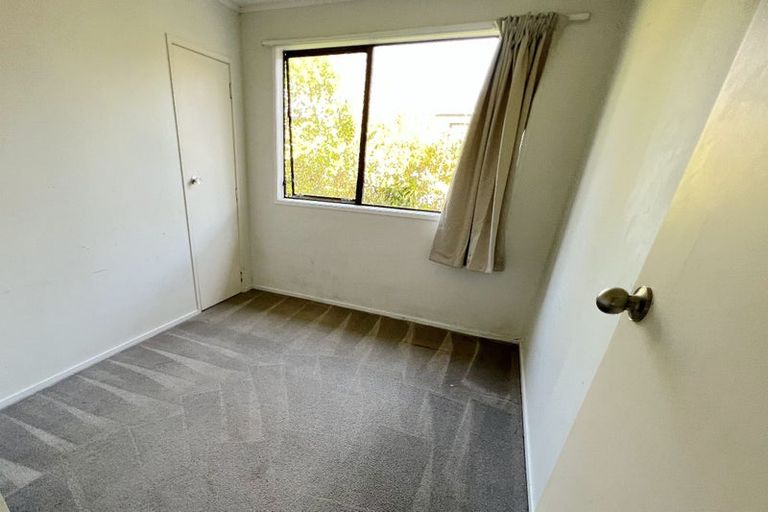 Photo of property in 110 Bruce Mclaren Road, Henderson, Auckland, 0612