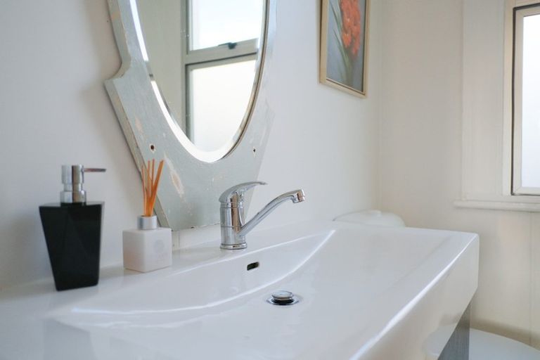 Photo of property in 18 Northview Crescent, Belleknowes, Dunedin, 9011