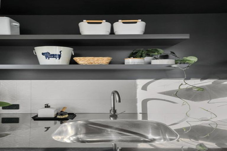 Photo of property in 77 Te Aroha Street, Hamilton East, Hamilton, 3216