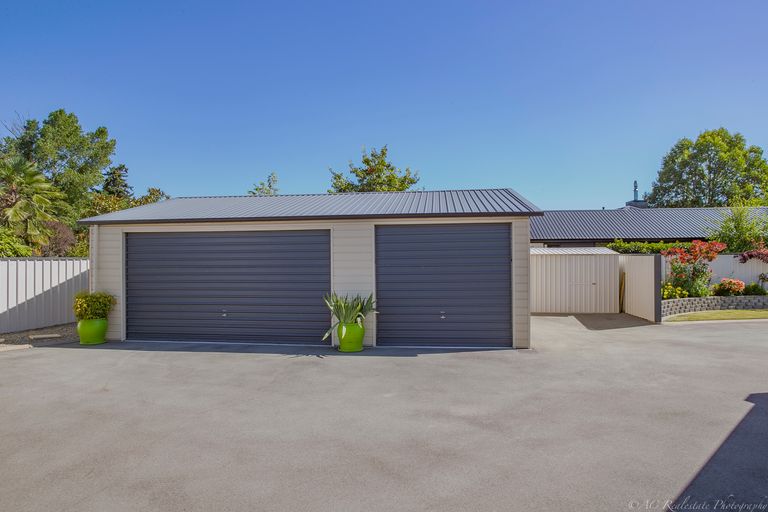 Photo of property in 49 Tancred Street, Geraldine, 7930