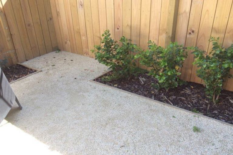 Photo of property in 2/221 Armagh Street, Christchurch Central, Christchurch, 8011