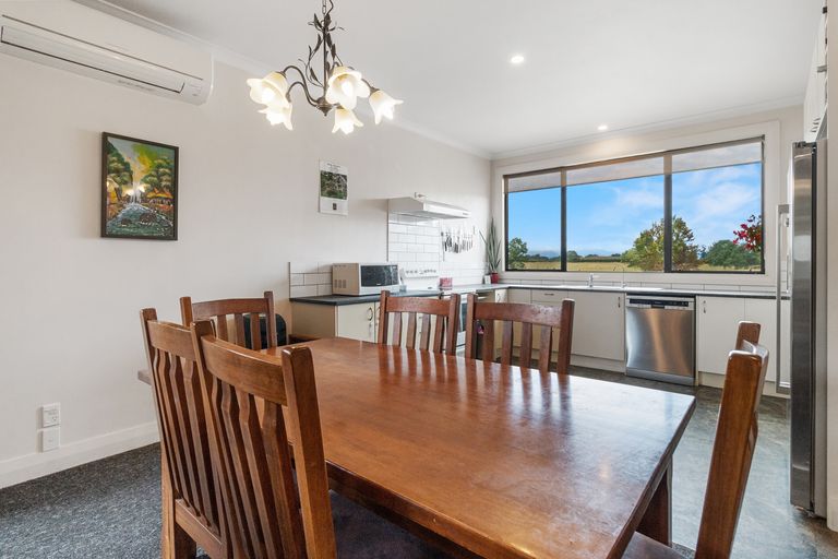 Photo of property in 247 Walton Road, Richmond Downs, Walton, 3475