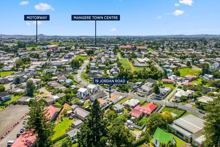 Photo of property in 19 Jordan Road, Mangere, Auckland, 2022