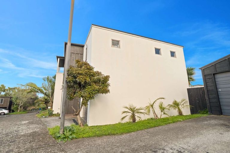 Photo of property in 50a Arawa Street, New Lynn, Auckland, 0600