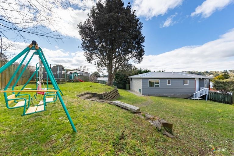 Photo of property in 59 Beaumaris Crescent, Ascot Park, Porirua, 5024