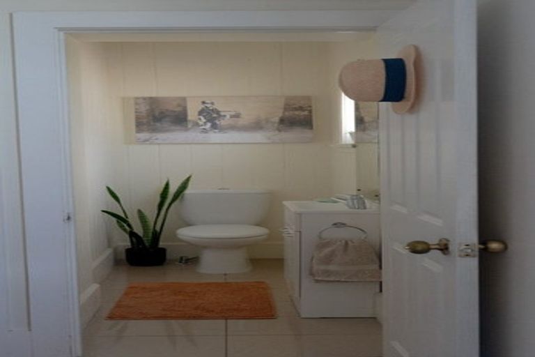 Photo of property in 115 Victoria Street, Onehunga, Auckland, 1061