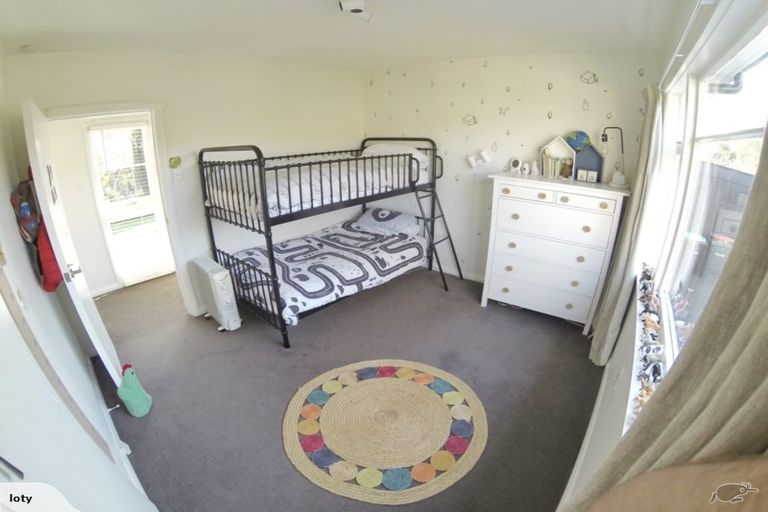 Photo of property in 12 Malcolm Avenue, Cashmere, Christchurch, 8022