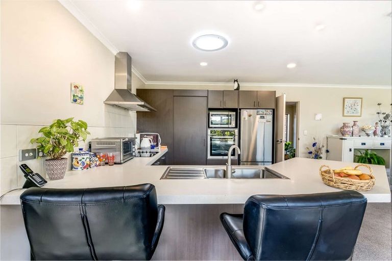 Photo of property in 19 De Castro Drive, Blenheim, 7201