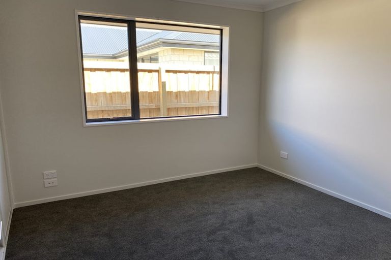 Photo of property in 11 Nathaniel Archer Street, Woodend, 7610