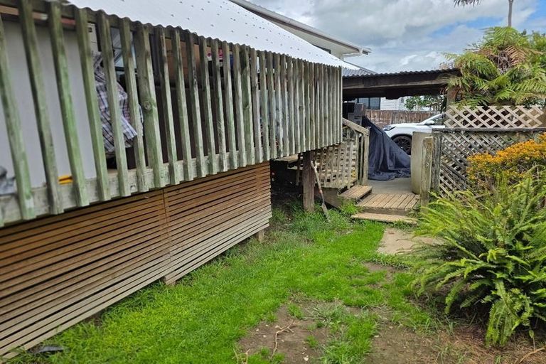 Photo of property in 2/162 Finlayson Avenue, Clendon Park, Auckland, 2103