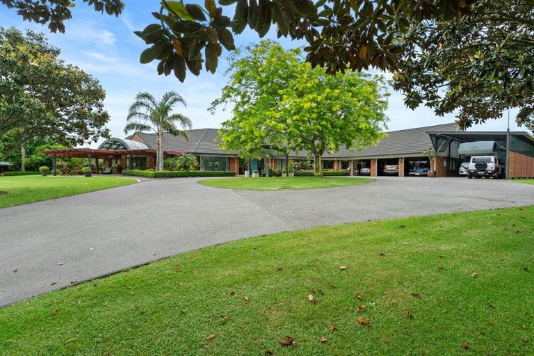 Photo of property in 5 Burberry Road, Karaka, Drury, 2578