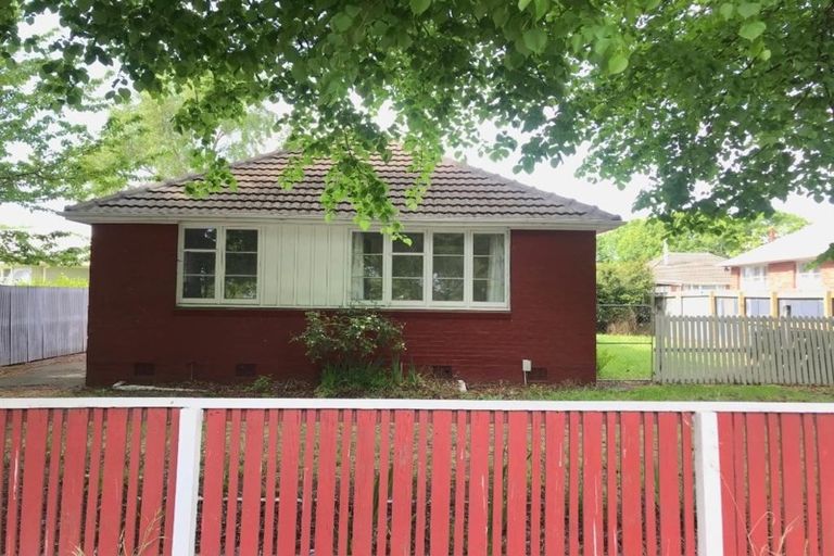Photo of property in 3 Main South Road, Sockburn, Christchurch, 8042