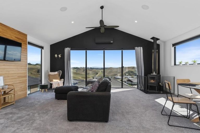 Photo of property in 272 Ballintoy Park Drive, Welcome Bay, Tauranga, 3175