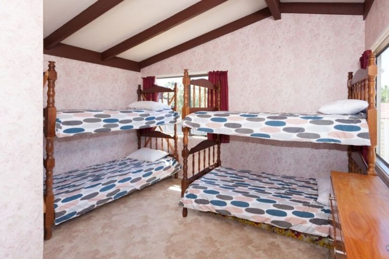 Photo of property in 17 Mccall Avenue, Pauanui, Hikuai, 3579