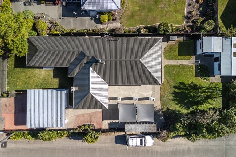 Photo of property in 51 Highsted Road, Bishopdale, Christchurch, 8053