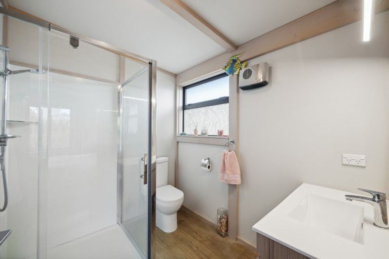 Photo of property in 71a Milton Terrace, Picton, 7220