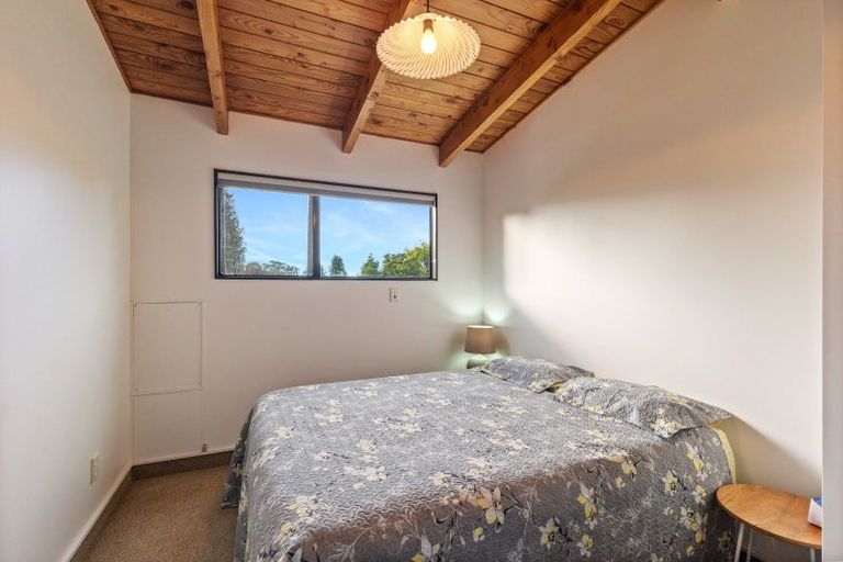 Photo of property in 275 Kimberley Road, Levin, 5571