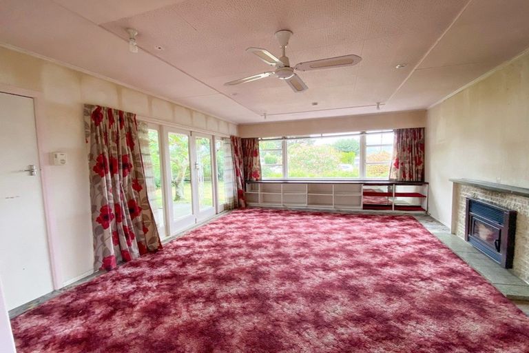 Photo of property in 21 Taverner Street, Carterton, 5713