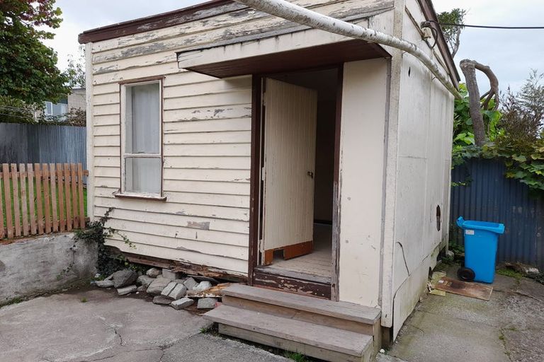 Photo of property in 21 Roslyn Terrace, West End, Timaru, 7910