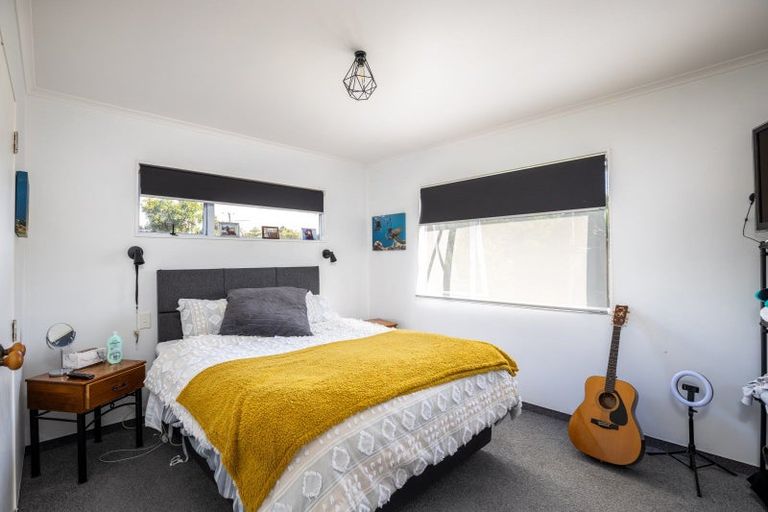 Photo of property in 369 Mangorei Road, Merrilands, New Plymouth, 4312