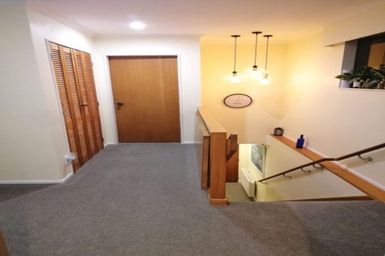 Photo of property in 54 Oroua Street, Eastbourne, Lower Hutt, 5013