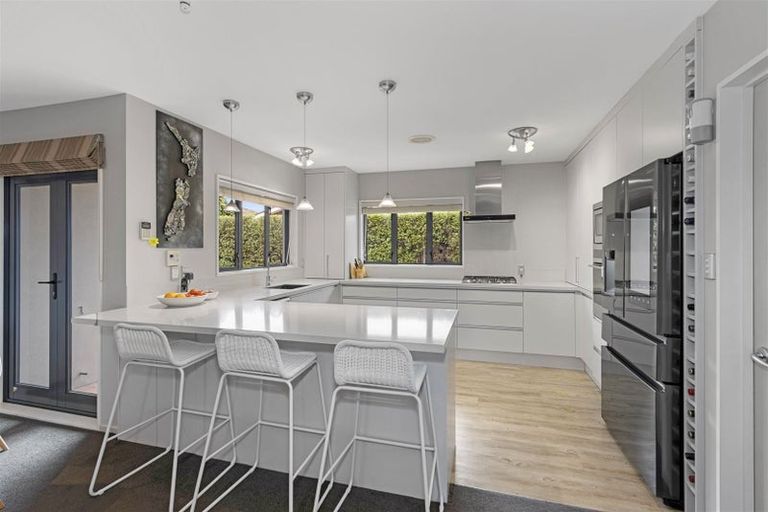 Photo of property in 4 Westall Lane, Avonhead, Christchurch, 8042