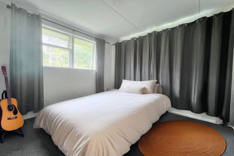 Photo of property in 72 Tireti Road, Titahi Bay, Porirua, 5022