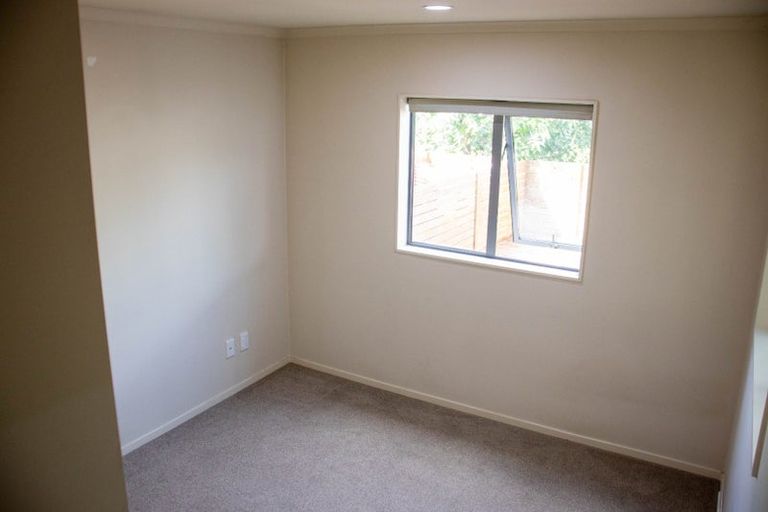 Photo of property in 10 Tribute Loop, Takanini, 2112