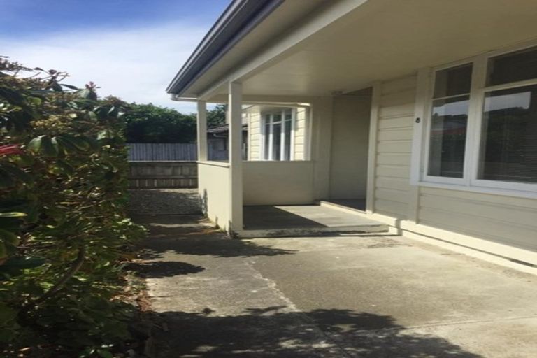 Photo of property in 8 Trafalgar Street, Johnsonville, Wellington, 6037