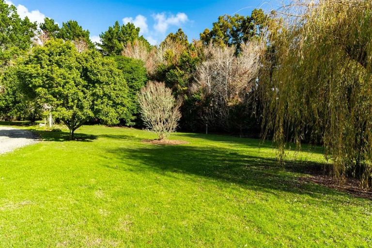 Photo of property in 212 Staniforth Road, Kaiwaka, Wellsford, 0975