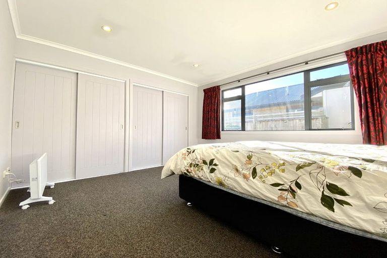 Photo of property in 3a Oxford Crescent, Ebdentown, Upper Hutt, 5018