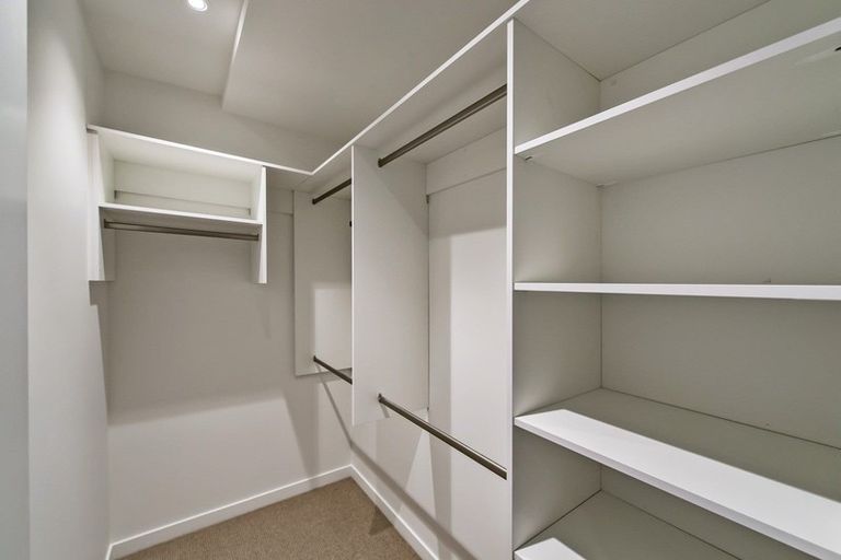 Photo of property in 31 Irvines Track, Halswell, Christchurch, 8025